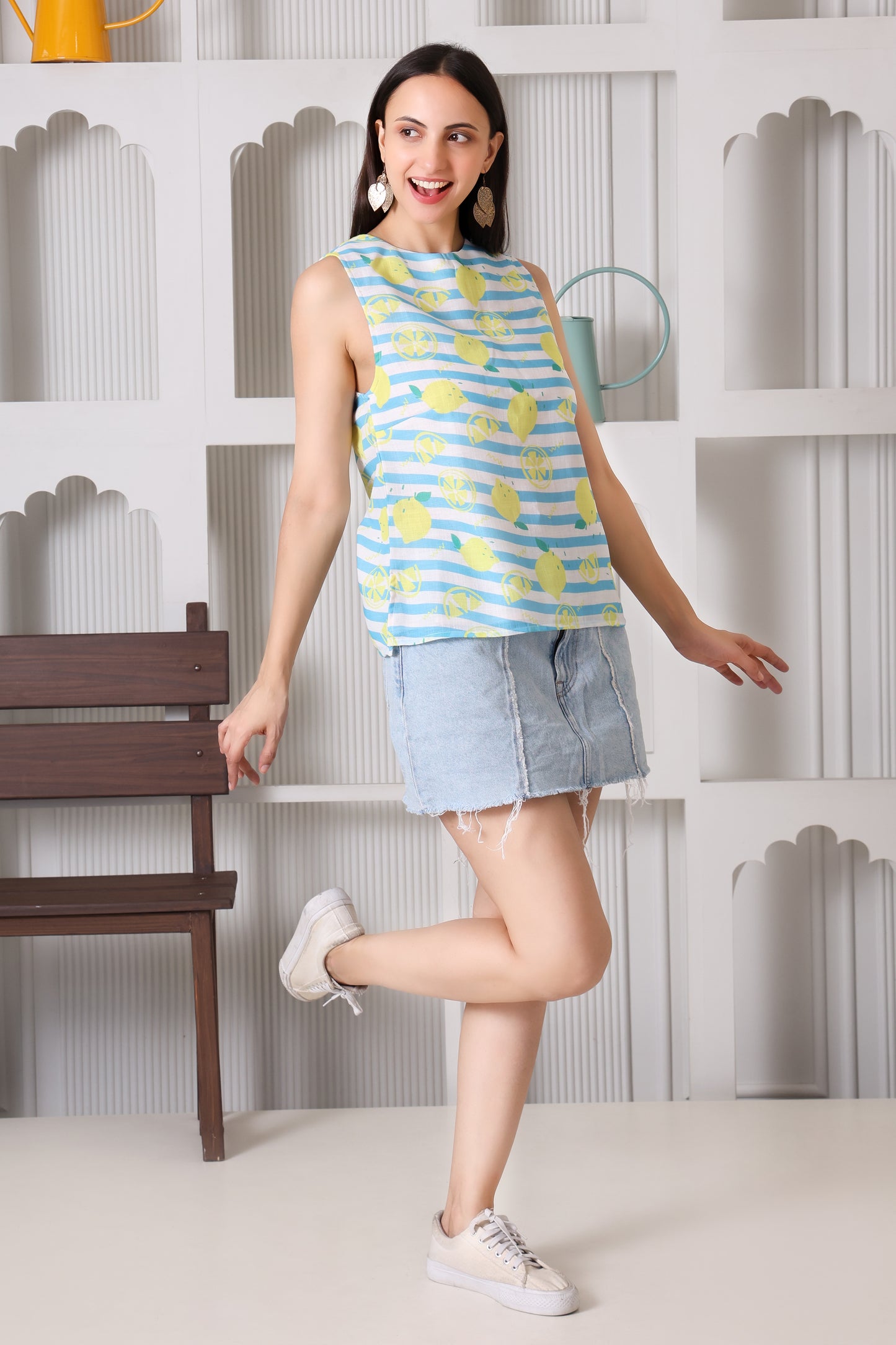 Classy lemon print cut sleeves top