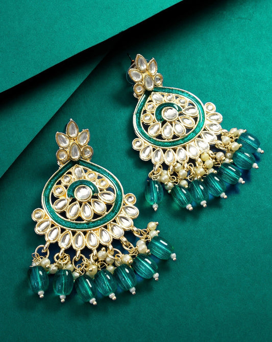 Sunirav Festive wear gold plated alloy earring with kundan pearl detailing